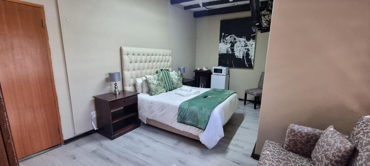 Heimat Guesthouse Welkom Eksteriør billede