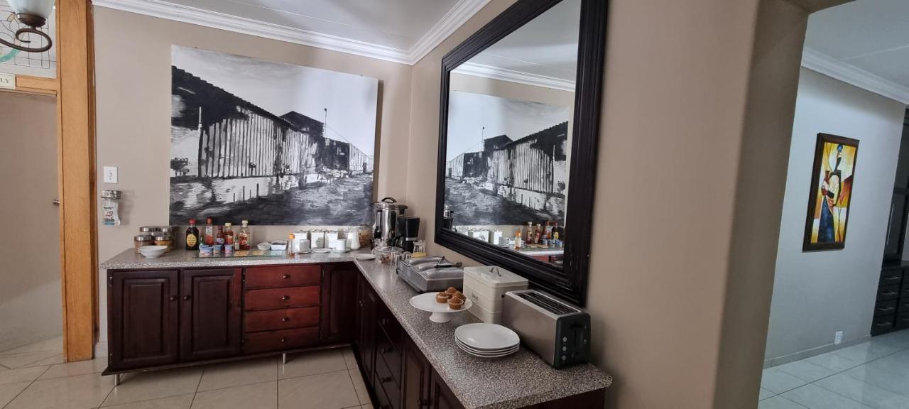 Heimat Guesthouse Welkom Eksteriør billede