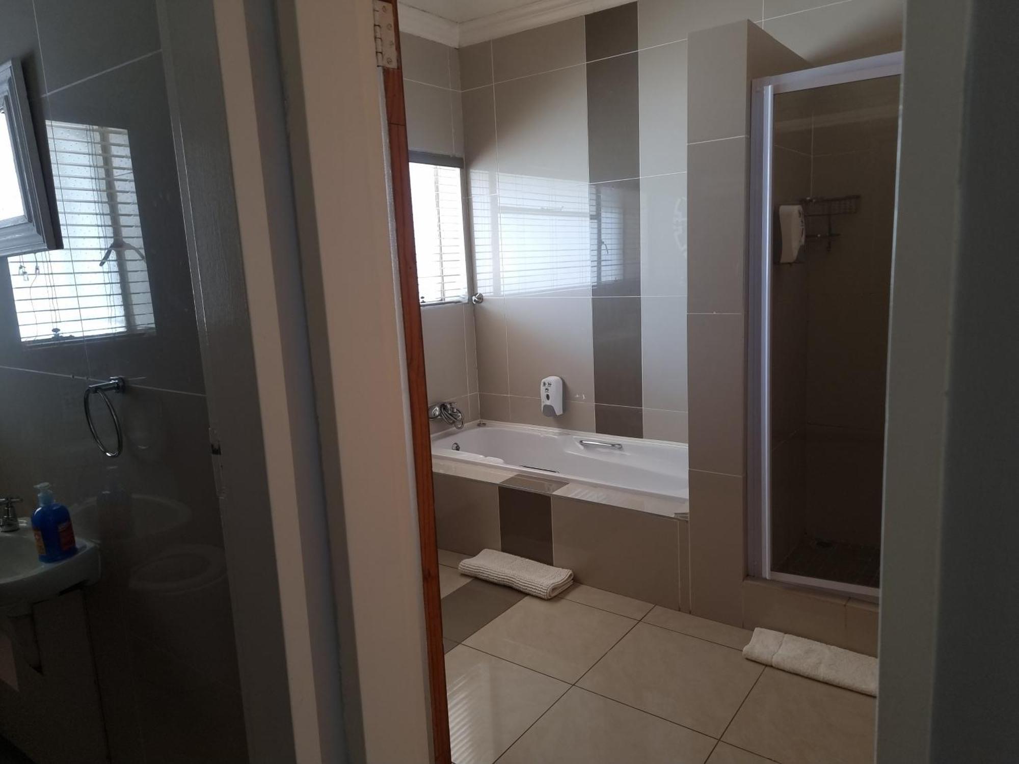 Heimat Guesthouse Welkom Eksteriør billede